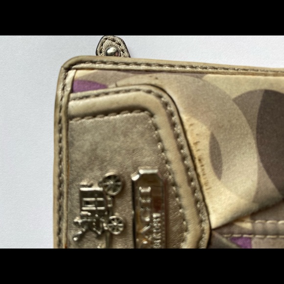Coach Mini Wallet - Picture 4 of 9